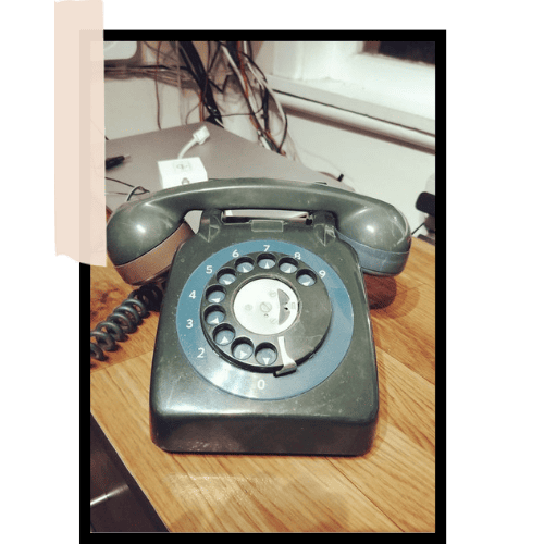 1970s retro dial phone for the men's shed average condition