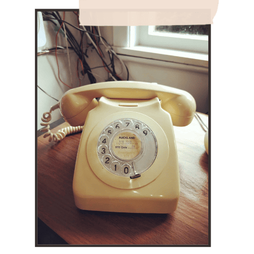 Excellent Ivory dial phone