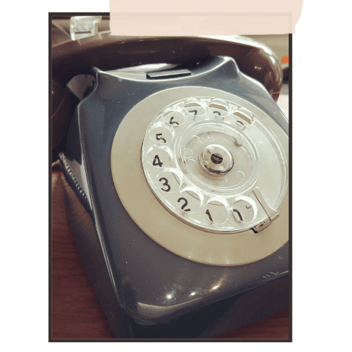 Retro dial phone